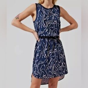 New Athleta Rincon Lightweight
Navy Blue Sleeveless Women’s Dress Size S P